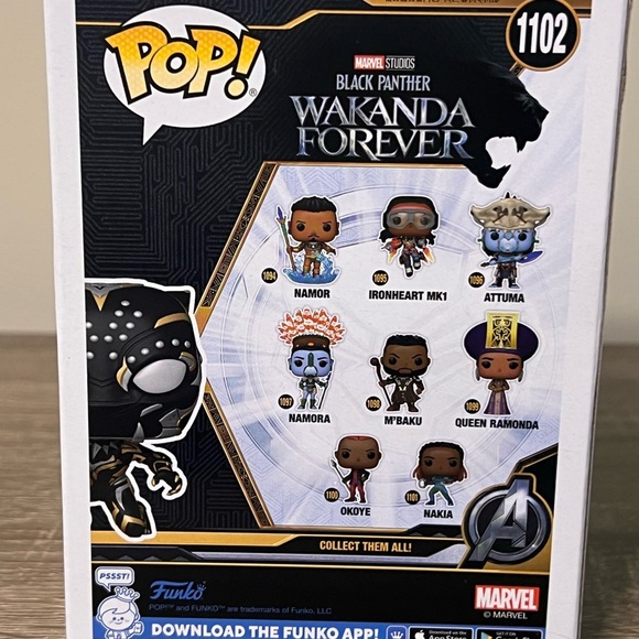 Funko Pop Black Panther Bobble-Head - Picture 3 of 5